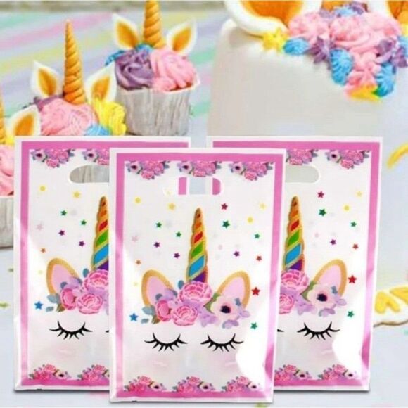 Unicorn Party Bags 10 pcs  Party Bags Favours Loot Bag Treat for Girls Birthday - Picture 1 of 4